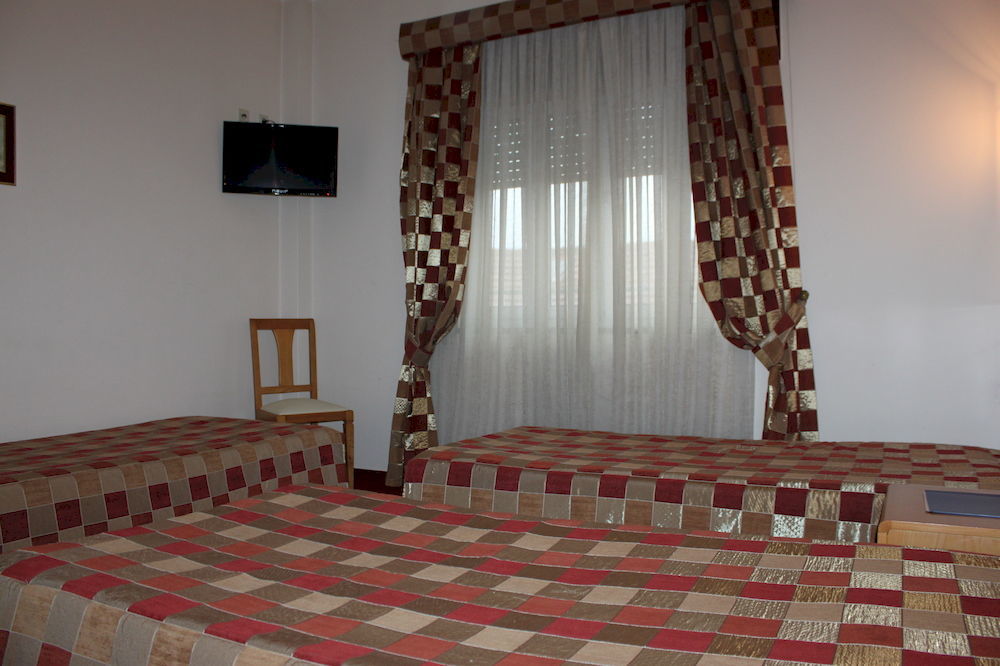 Hotel Quasar Pedroucos  Exterior photo